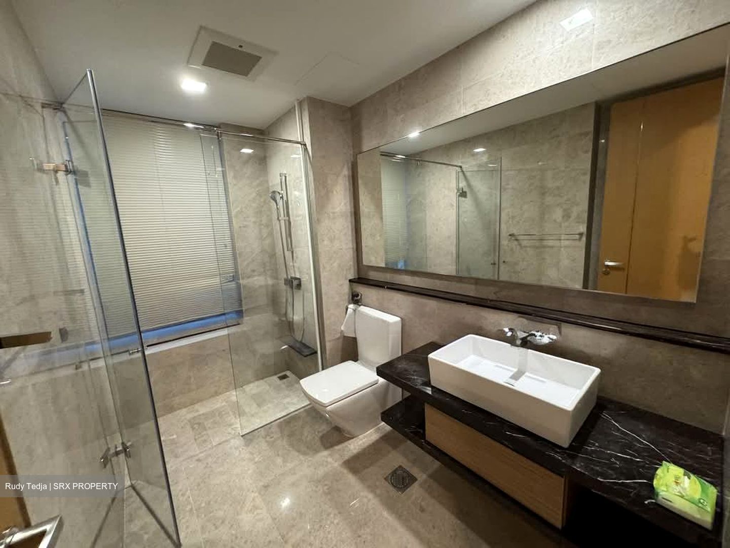 Marina Bay Residences (D1), Condominium #558279811
